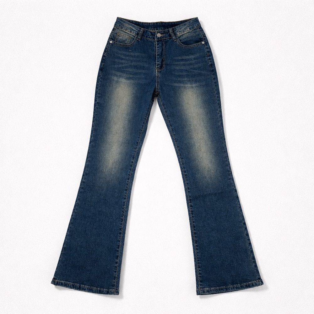Women’s Classic Blue Flared Jeans Size 24/28
